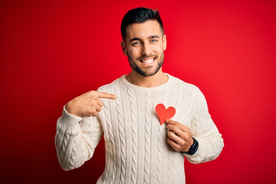 Comment reconnaître le regard amoureux d'un homme ?